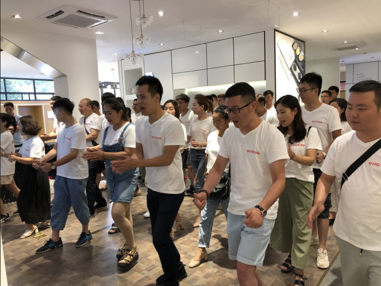 烈日炎炎，學(xué)無止境——佳歌集成灶第五屆導(dǎo)購培訓(xùn)及售后服務(wù)專項(xiàng)培訓(xùn)圓滿結(jié)束