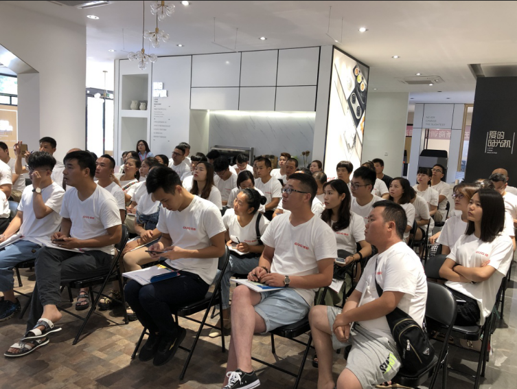 烈日炎炎，學(xué)無止境——佳歌集成灶第五屆導(dǎo)購培訓(xùn)及售后服務(wù)專項(xiàng)培訓(xùn)圓滿結(jié)束