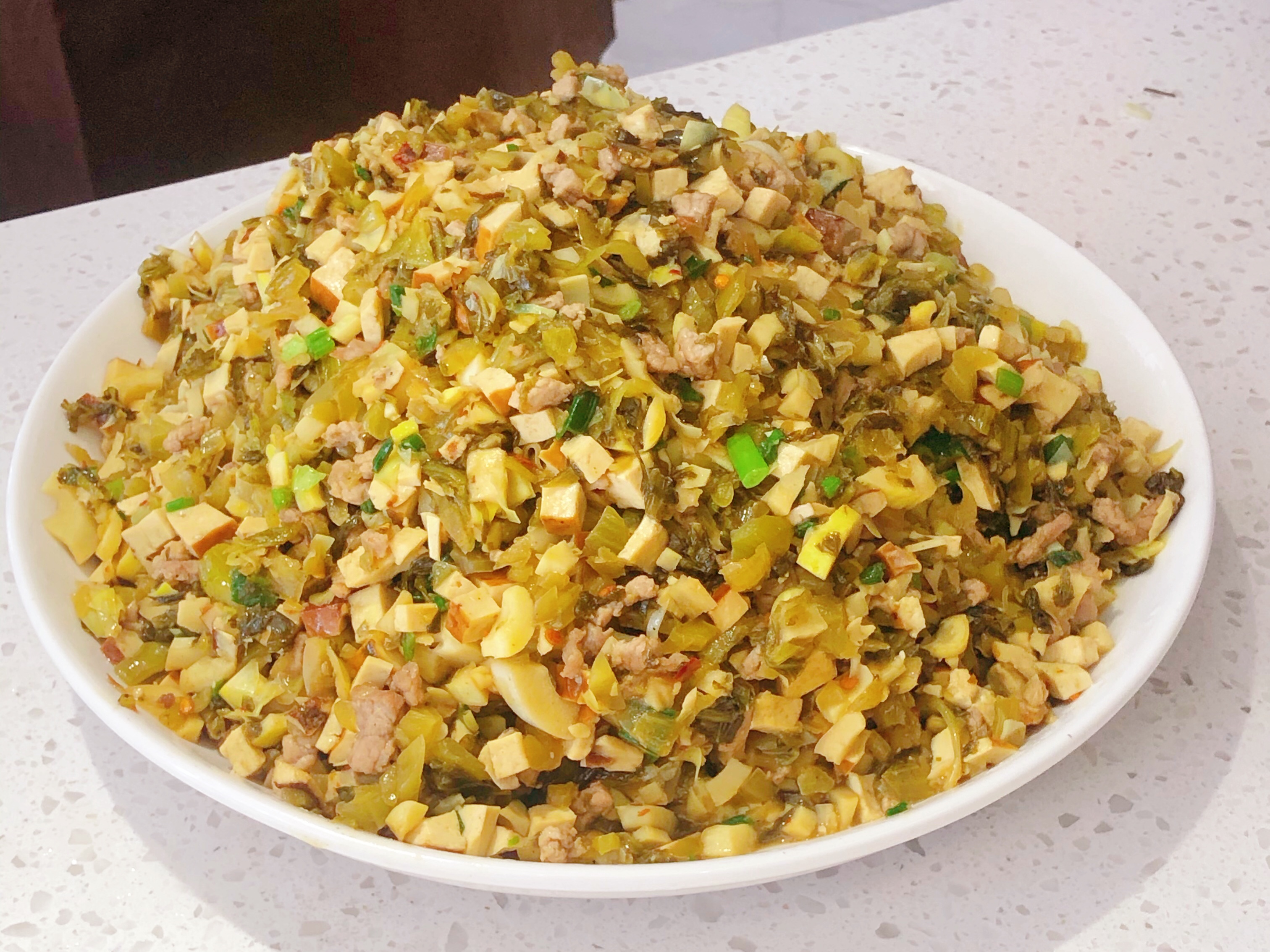 春困嗜睡胃口不佳？這道酸菜炒筍學(xué)起來！