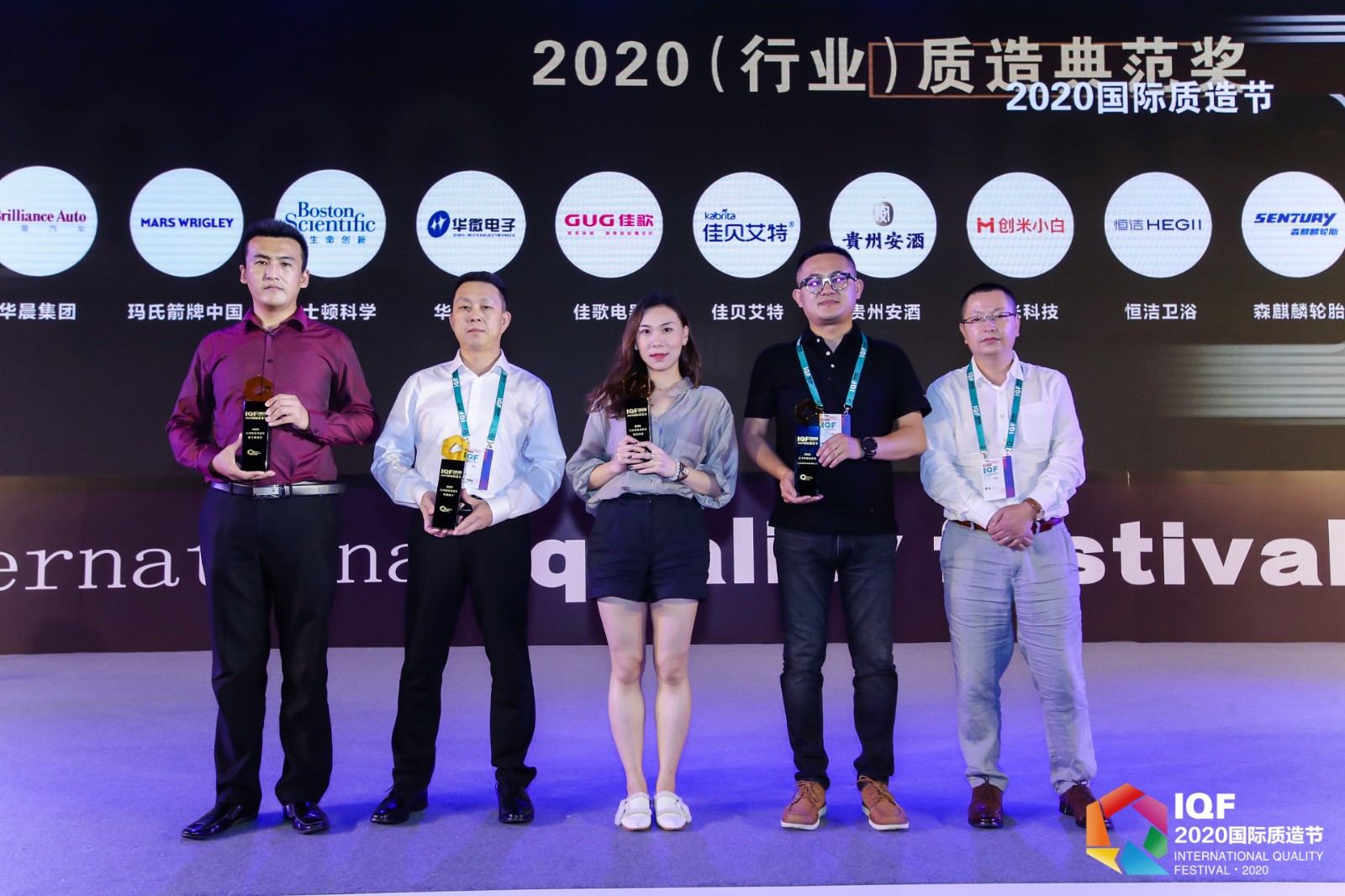 1596705206914504.jpg 41d618ea42b2bd1714446c454093bd1.jpg