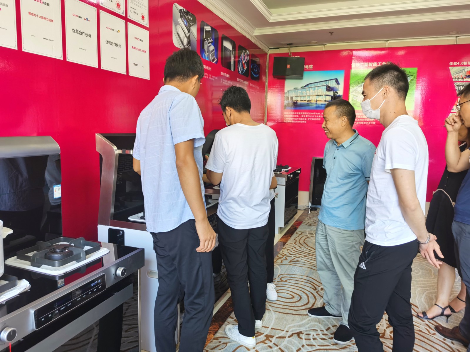 1598692712964138.jpg 8c650c4ba7bd422317a935a797c3bff.jpg