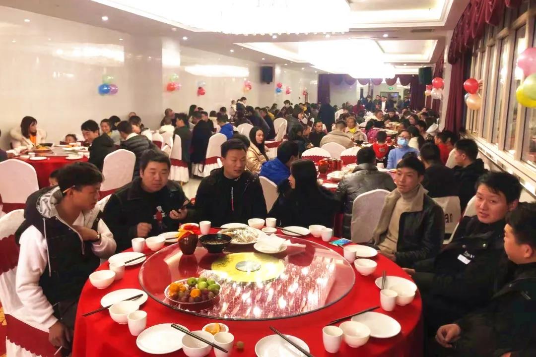 佳歌集成灶云南昭通專賣店火熱開業(yè)，燃爆全城！