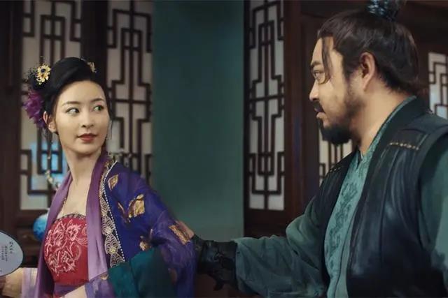 楊媽媽實力出圈，你認出她了嗎？