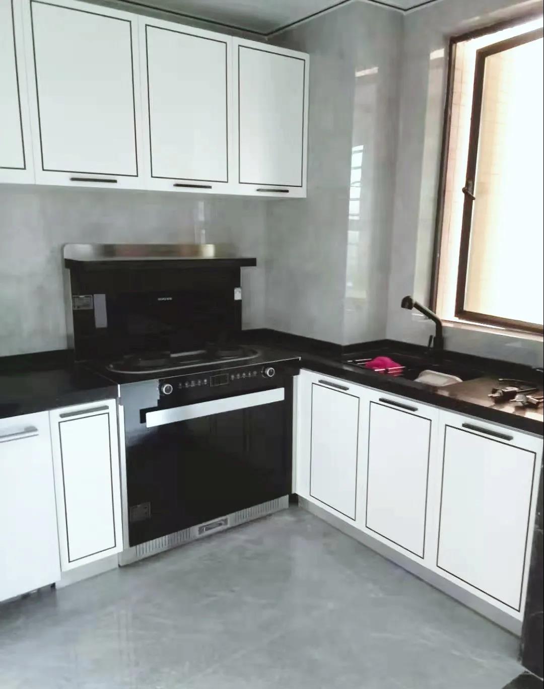 白色廚房不耐臟？佳歌集成灶讓你裝修更隨心！