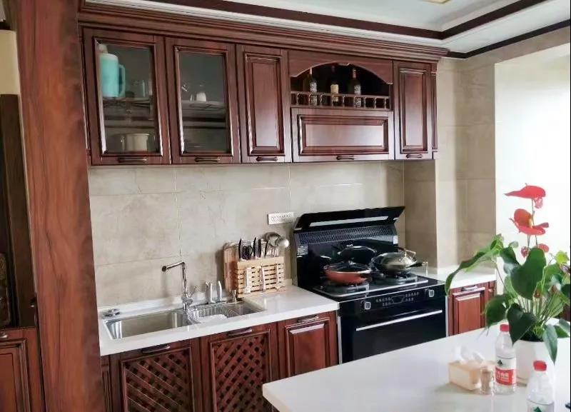 擁有佳歌集成灶，烹飪體驗大不同！