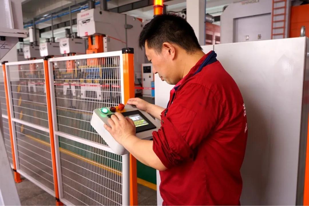 佳歌集成灶高品質(zhì)背后的高科技buff！