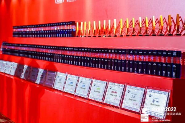 熱烈祝賀佳歌集成灶榮獲“2022年度消費者喜愛集成灶十大品牌”！