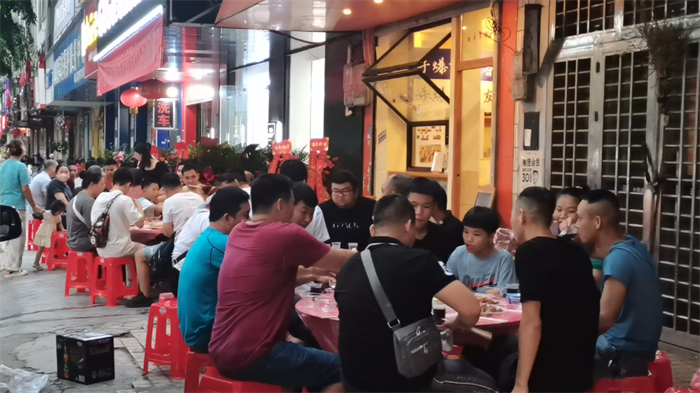 【喜報(bào)】佳歌集成灶海南儋州、貴州興義兩家旗艦店盛大開(kāi)業(yè)！