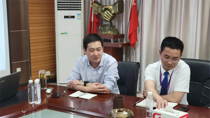 佳歌集成灶月度銷(xiāo)售工作總結(jié)暨表彰會(huì)議順利舉行