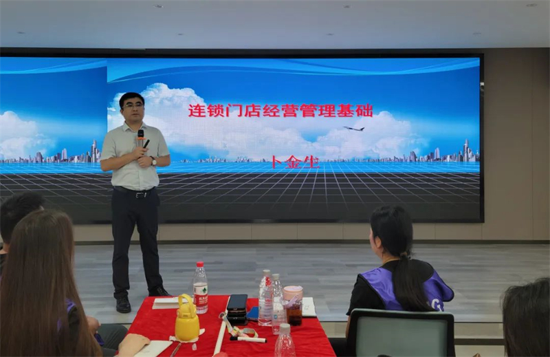 佳歌集成灶第8期“飛鷹計劃”鐵血訓(xùn)練營圓滿收官 佳歌集成灶第8期“飛鷹計劃”鐵血訓(xùn)練營圓滿收官