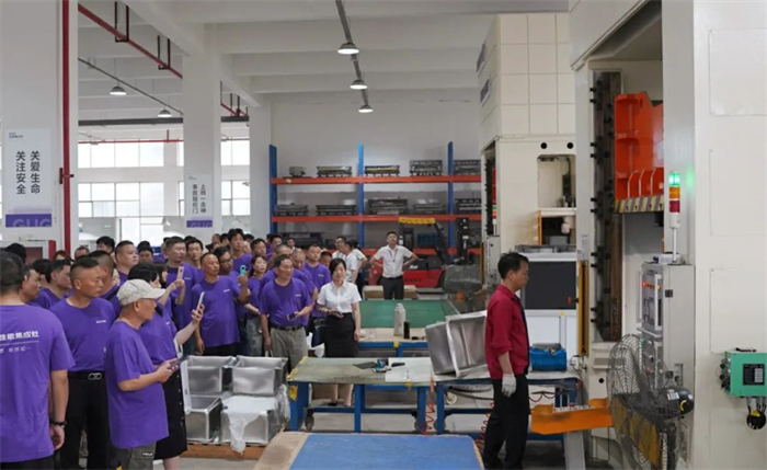 佳歌集成灶“好品質，始終如一”的『斤斤計較』